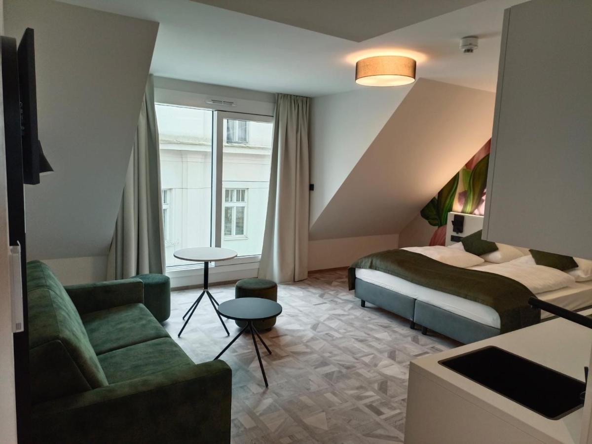 Art-Inn Design Self-Check-In-Hotel Linz Buitenkant foto