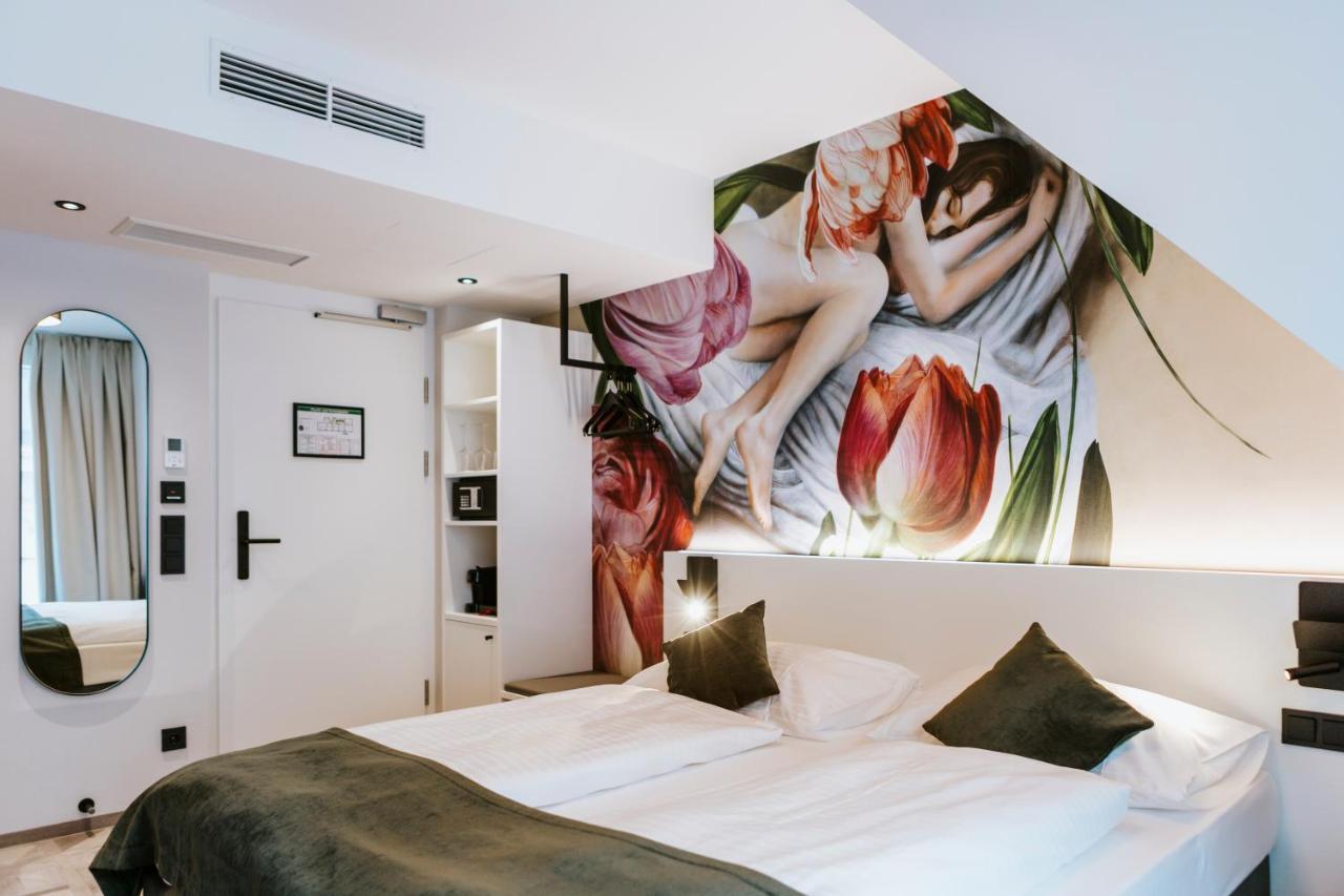 Art-Inn Design Self-Check-In-Hotel Linz Buitenkant foto