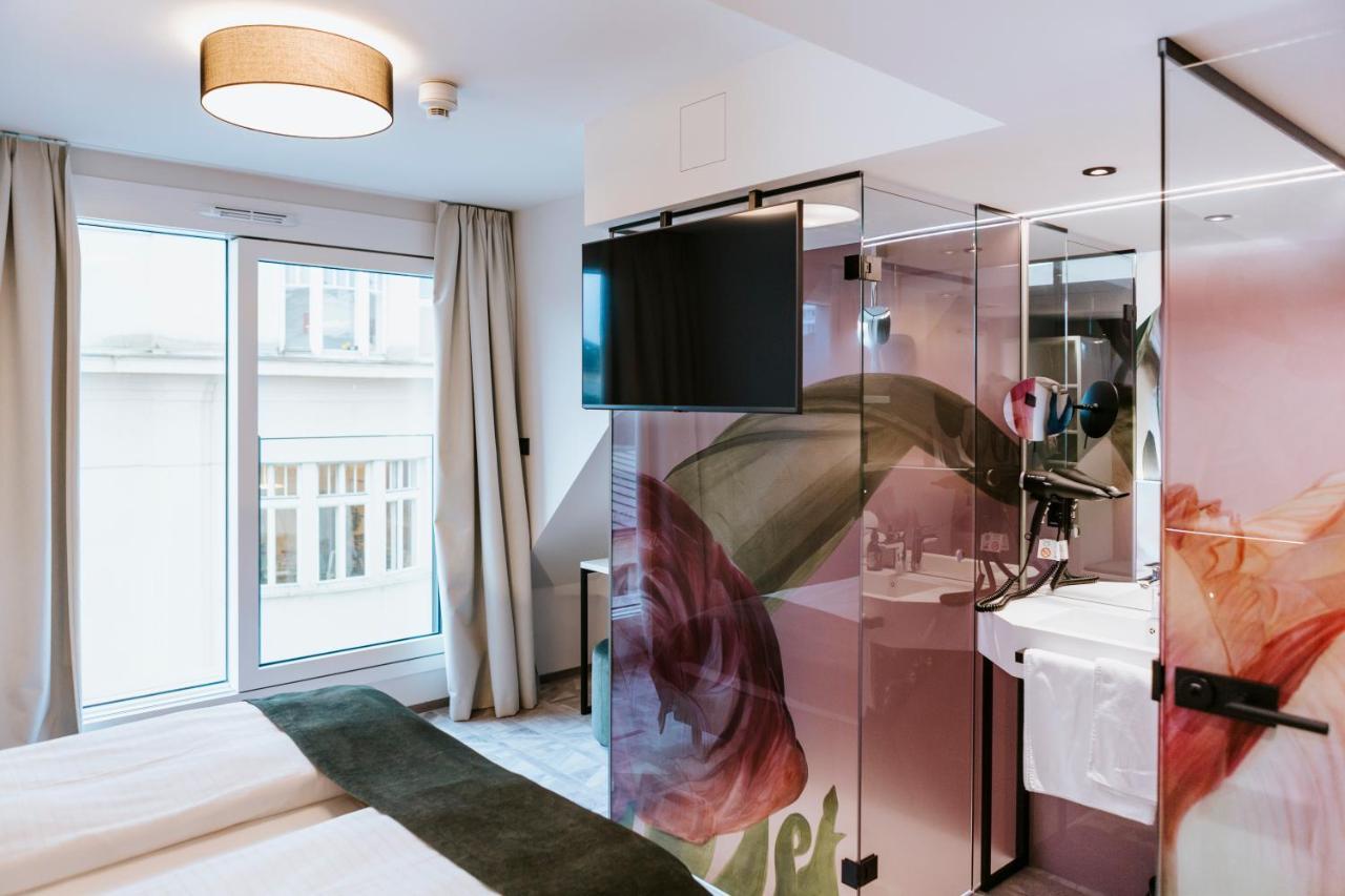 Art-Inn Design Self-Check-In-Hotel Linz Buitenkant foto